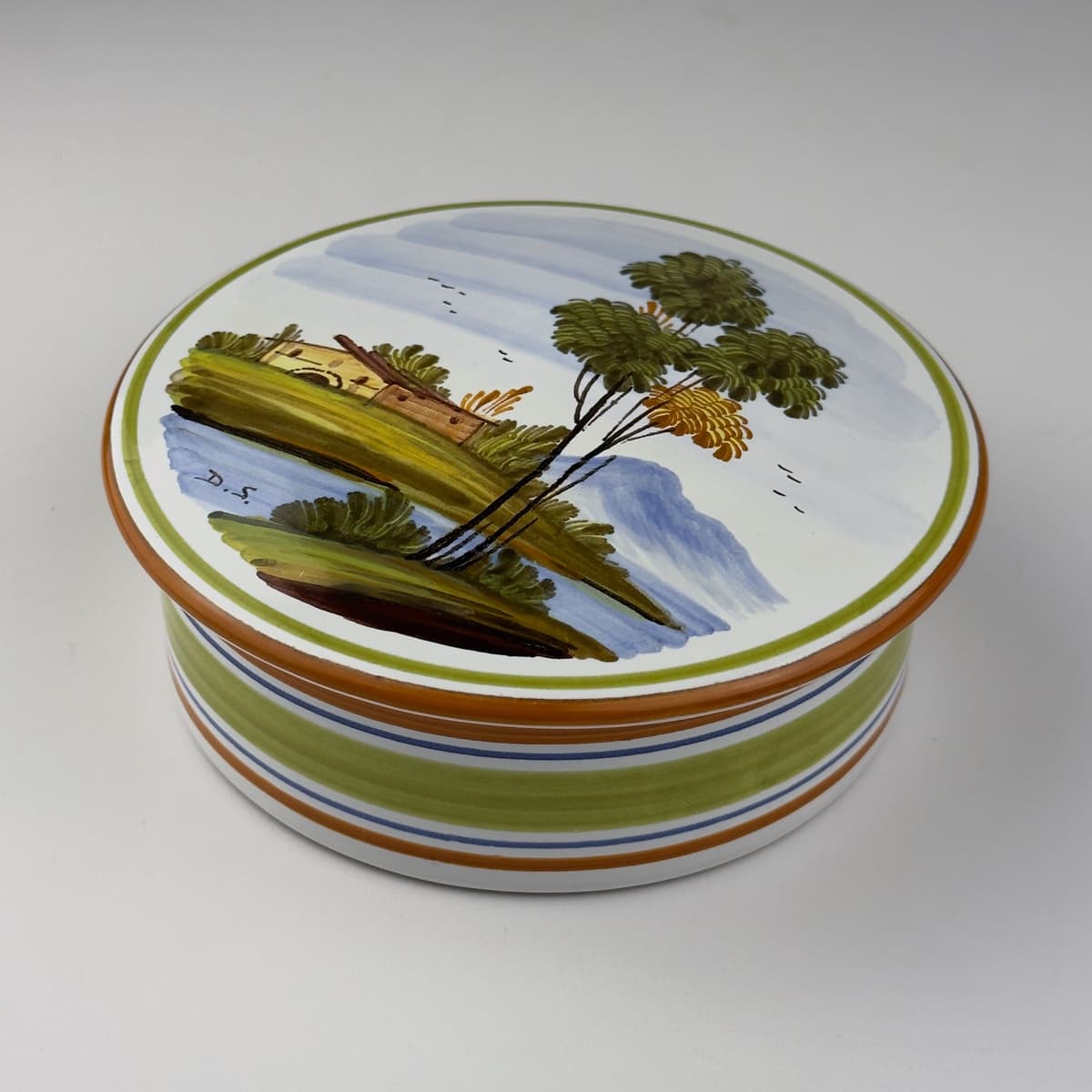 Vintage hand painted round trinket box by manufacture Di Stefano, Italy, late 20th Century